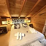 Le Montagnard En Bois