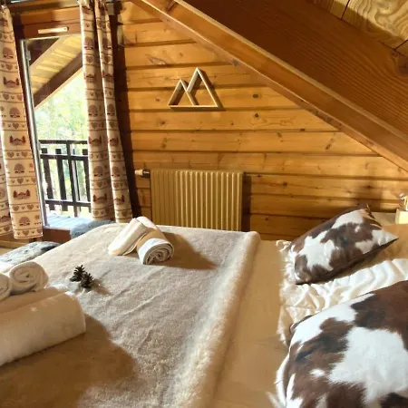 Le Montagnard En Bois *