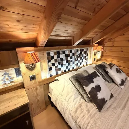 Le Montagnard En Bois *