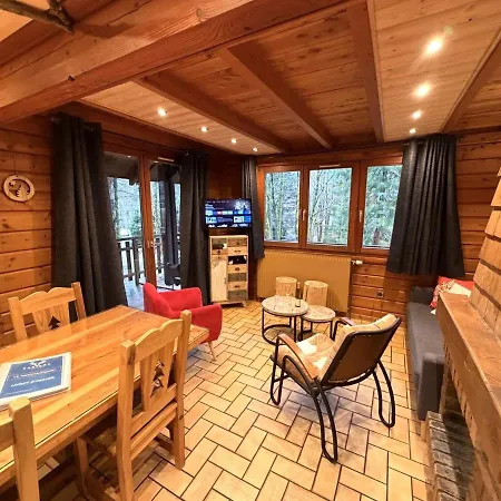 Le Montagnard En Bois Alpstuga