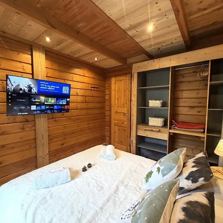 Le Montagnard En Bois