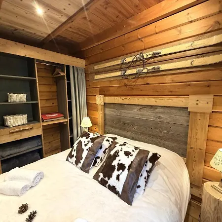 Le Montagnard En Bois *