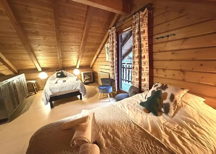 Le Montagnard En Bois Horská chata