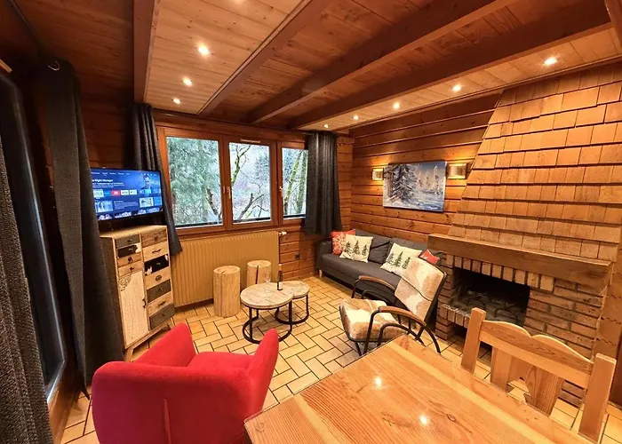 Le Montagnard En Bois * La Bresse