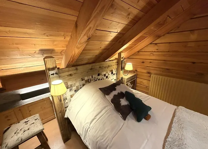 Le Montagnard En Bois *