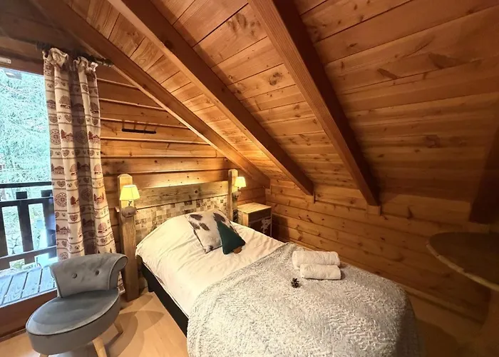 Le Montagnard En Bois * La Bresse