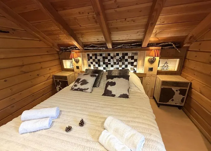 Le Montagnard En Bois Horská chata